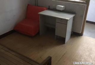 急租力高1室1厅50平一楼简单家具木地板紧邻县学街妇幼有钥匙 - 保定28生活网 bd.28life.net